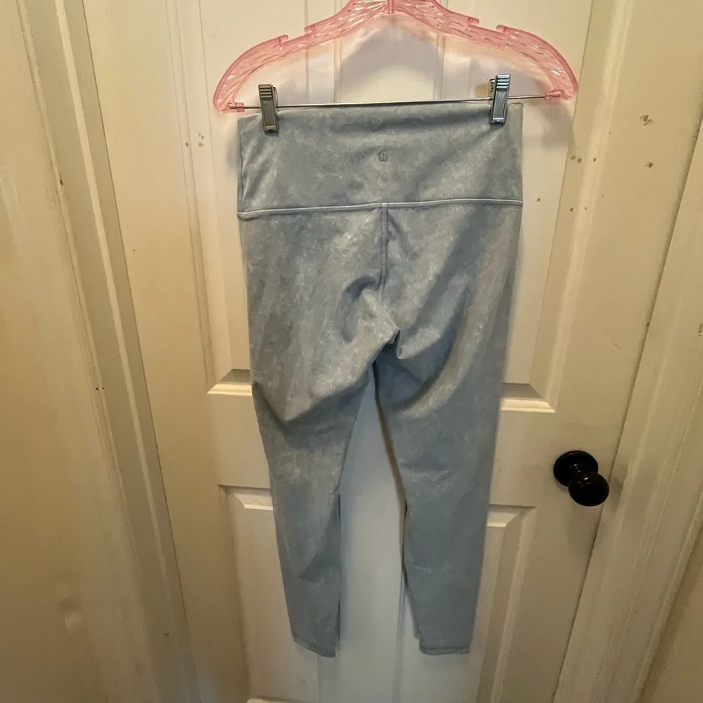 🍋LIKE NEW Lululemon Wunder Under HR Tight *Snow Washed 28”- Washed Chambray - 8 - Picture 3 of 12